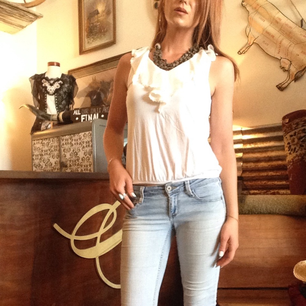 Ann Taylor LOFT white tank.